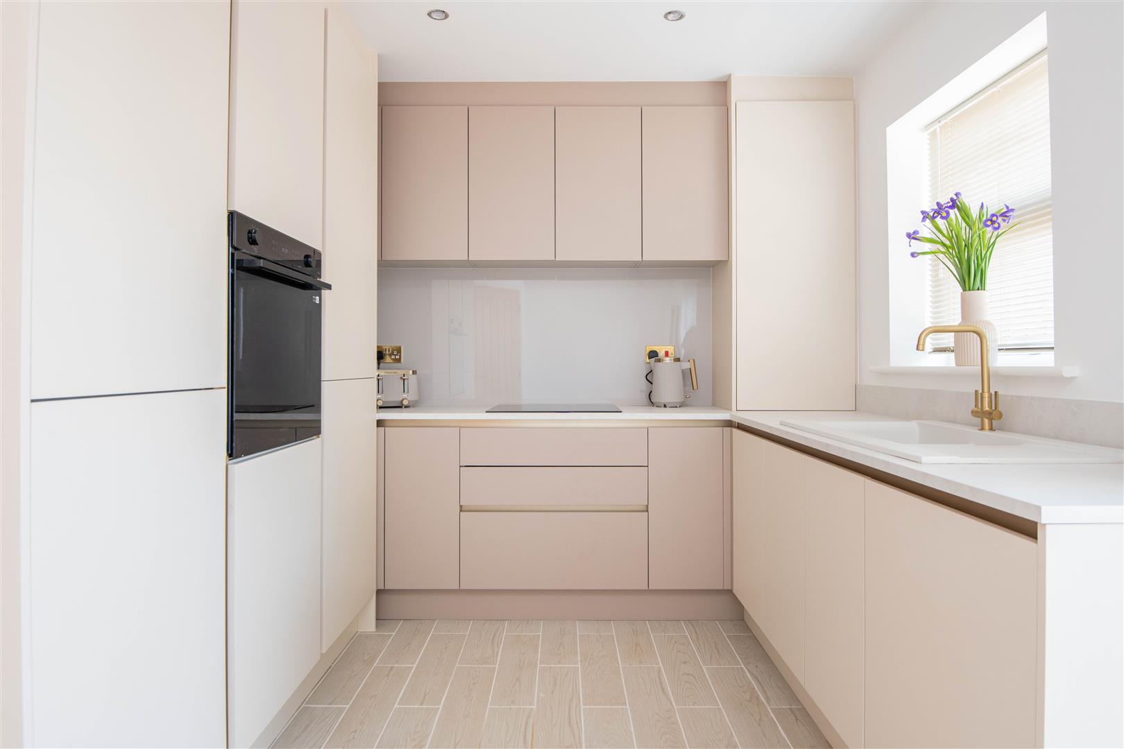 3 bed property in Bank Mews, Wigan